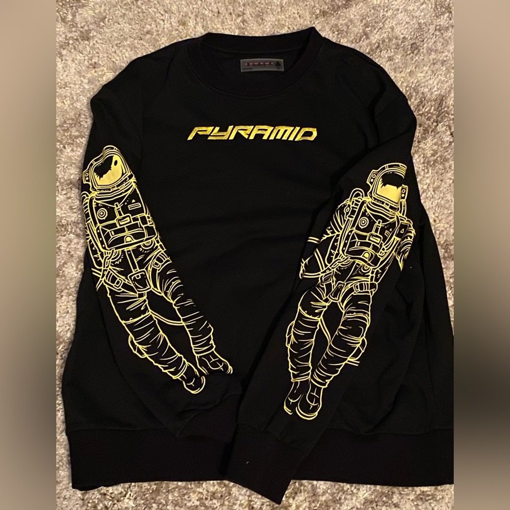 Black Pyramid Black Crewneck with Yellow Astronaut Graphics